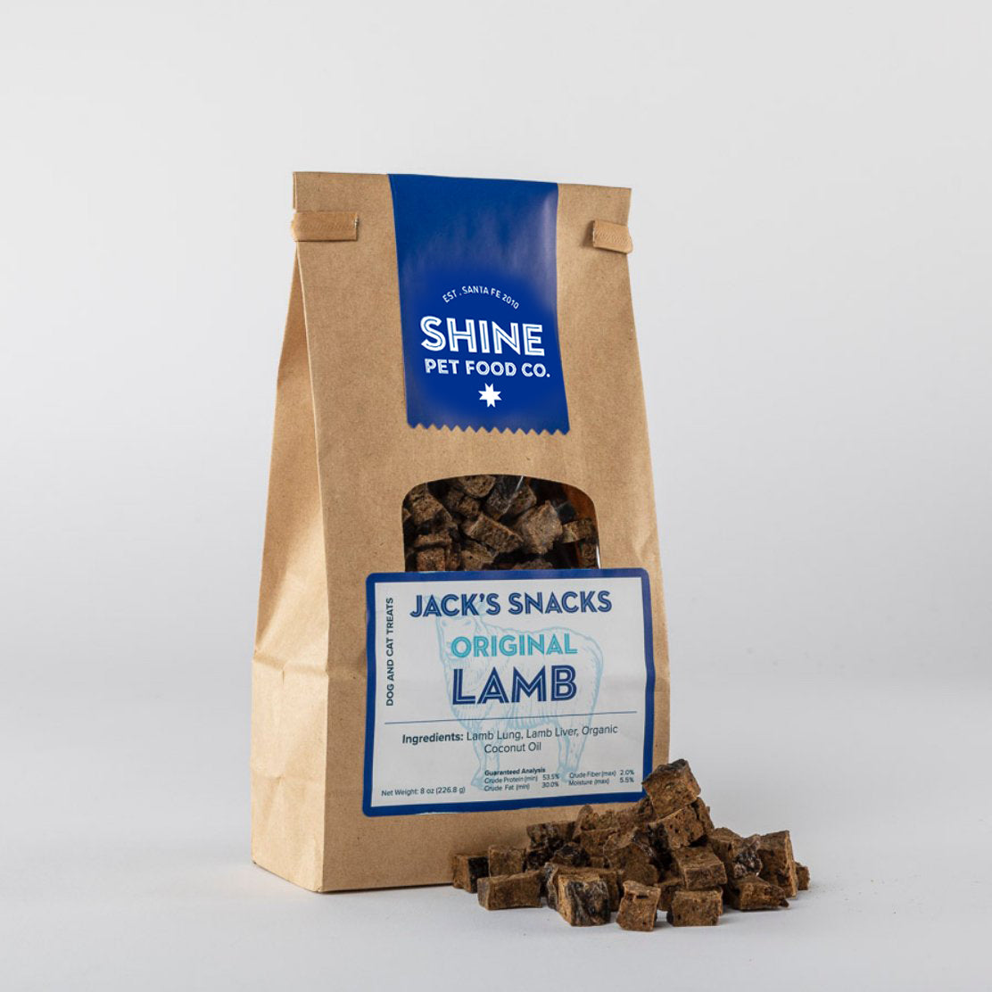 Natural lamb dog and cat treats, perfect for daily snacking and training sessions.
